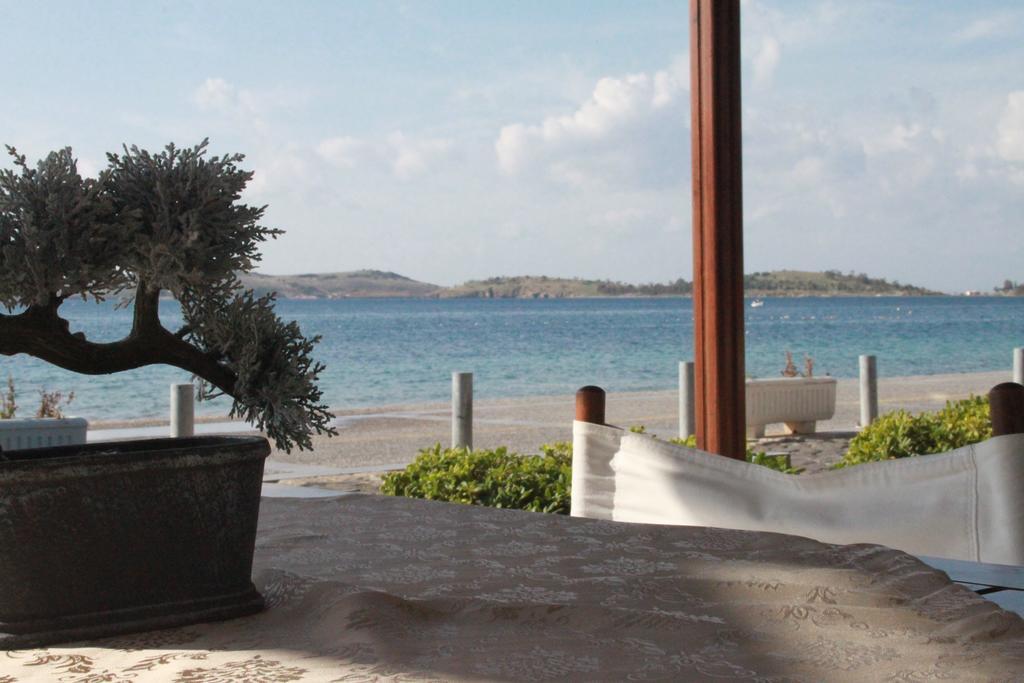 Foca Kumsal Hotel Exterior foto